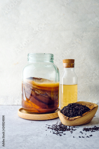 Healthy homemade fermented raw kombucha tea, with natural probiotic characteristics.