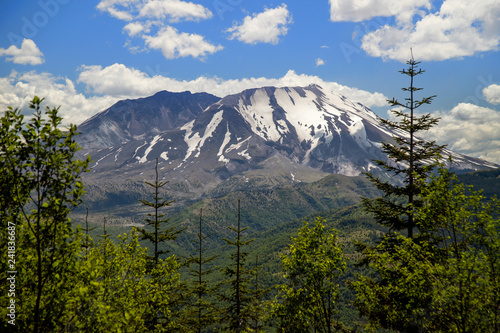 Fototapeta Naklejka Na Ścianę i Meble -  Caldera Mount St Helens Washington USA