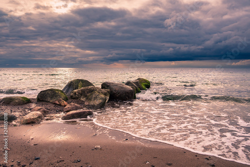 Steine an der Ostseeküste bei Meschendorf