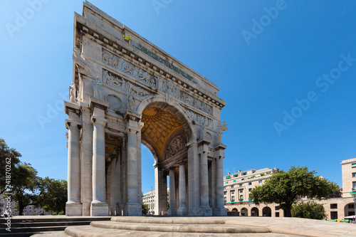 Arco della Vittoria, triumphal arch triumphs, Piazza della Vittoria, Genoa, Liguria, Italy, Europe photo