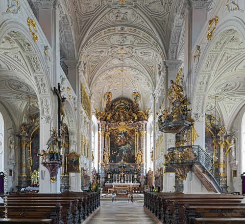 Obraz na płótnie Interior of Hofkirche (Court Church) in Neuburg an der Donau, Germany. The present church was built in 1607-1608 by design of the Swiss painter, draftsman and architect Joseph Heintz the Elder. w salonie