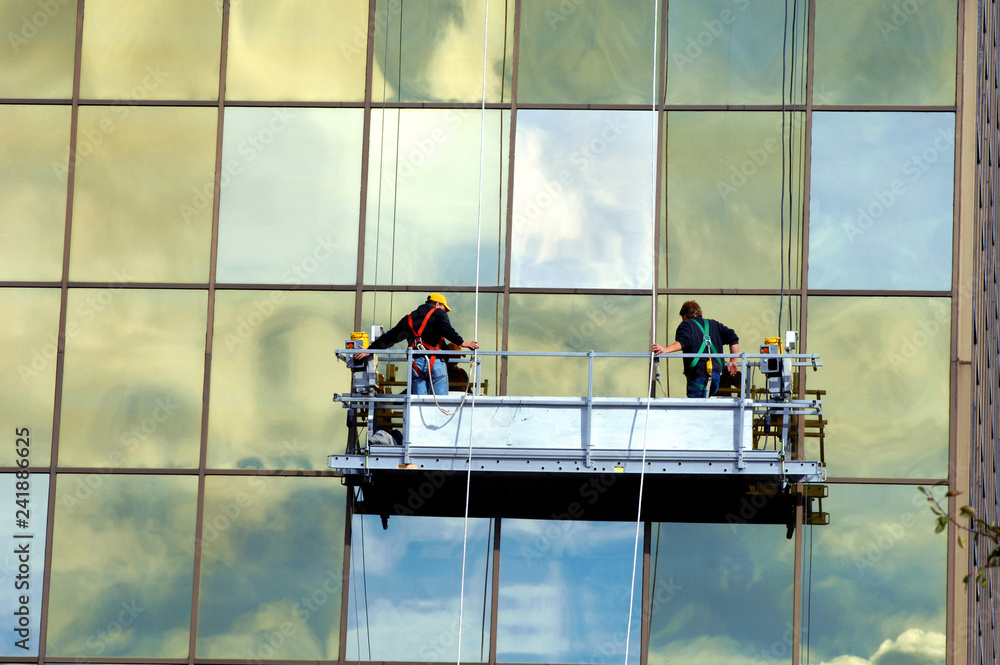 Exterior Window Cleaning on High Rise