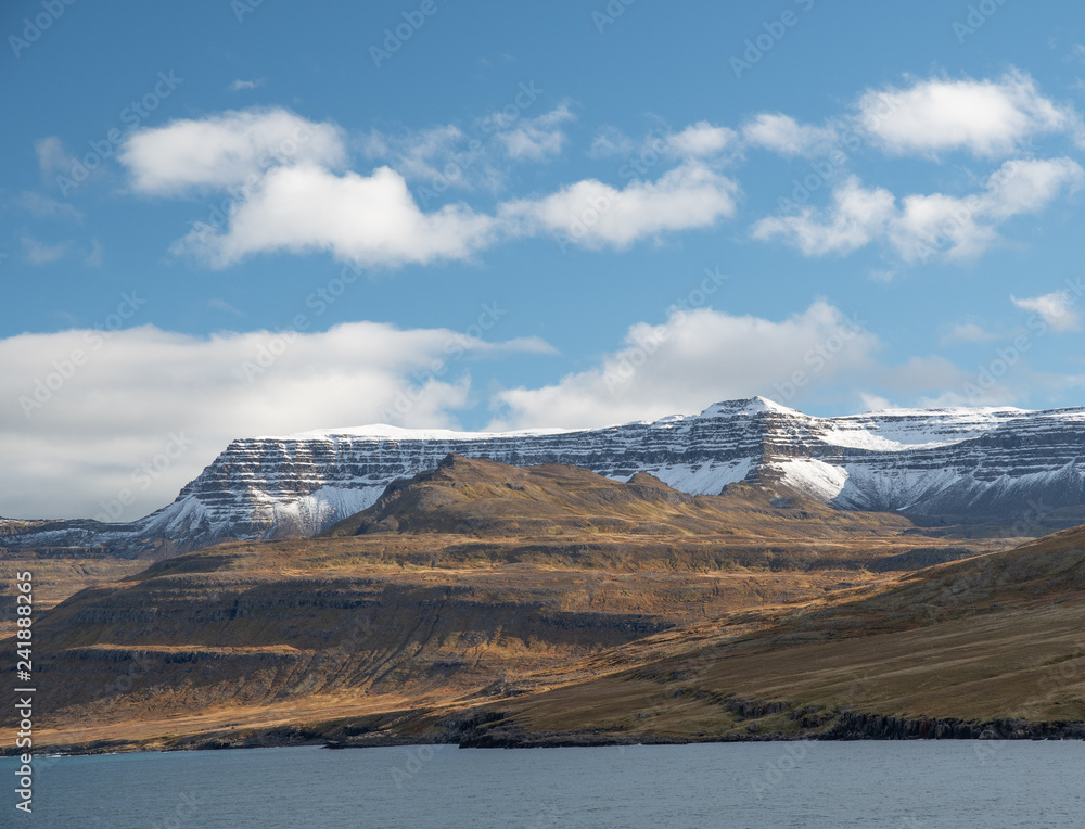 Einfahrt nach Seyðisfjörður