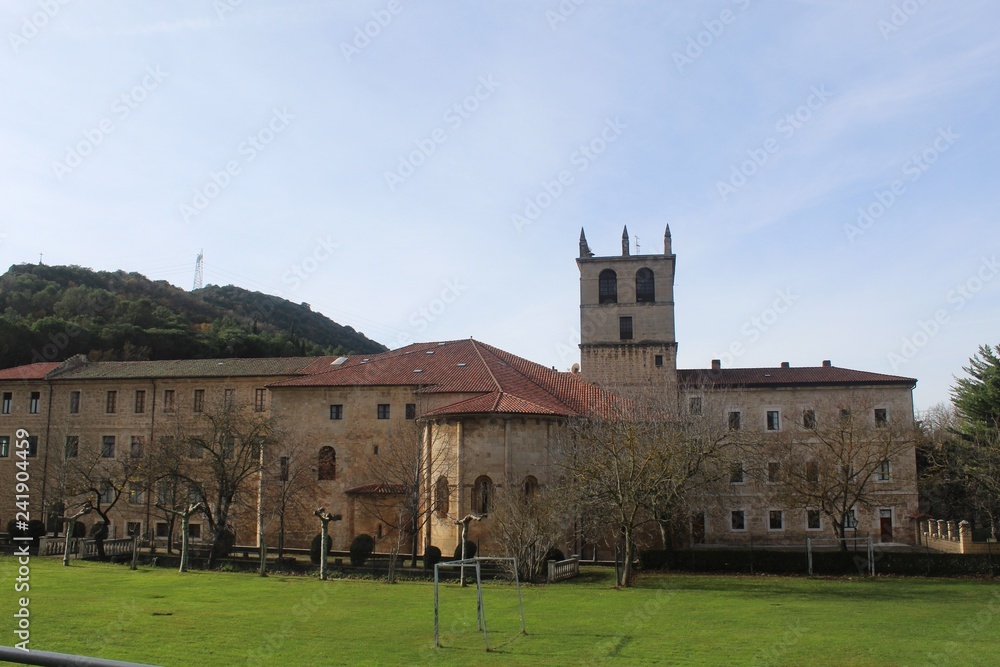 Fototapeta premium El Monasterio de Santa María de Bujedo de Candepajares,burgos,castilla y leon,españa,hermanos la salle