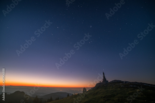 Sonnenaufgang Altes Almhaus photo