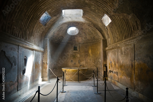 Fototapeta Inside the old thermal baths in Pompeii, Italy