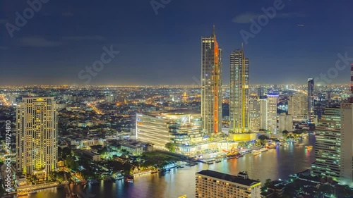 09 Nov 2018: iconsiam Is the highest investment project in real estate investment history in Thailand. The opening ceremony of the project on 9 Nov 2018 and started to open next day photo