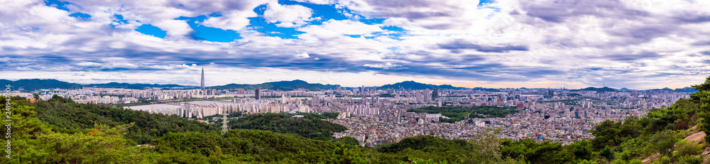 Panoramic views of the Republic of Korea at Seoul on the mountain