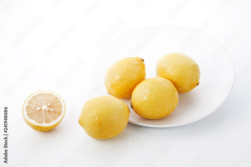 lemons in a bowl lemons in a bowl