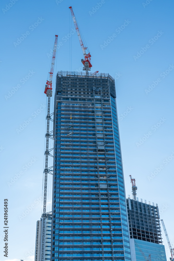 Naklejka premium 日本の建設中のタワーマンション