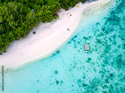 An aerial view of Muri Lagoon on Rarotonga in the Cook Islands