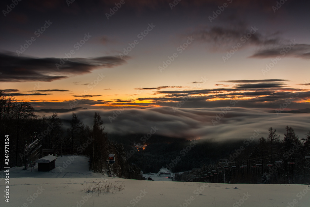 Wschód słońca Jaworzyna Krynicka,Beskid Sądecki.