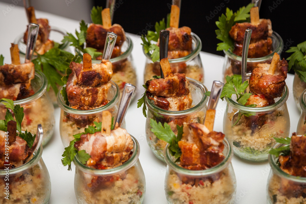 Fingerfood - herzhafte Snacks für Party und Buffet Fingerfood - herzhafte Snacks für Party und Buffet