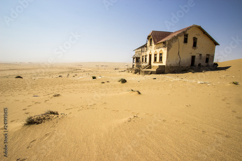 desert house