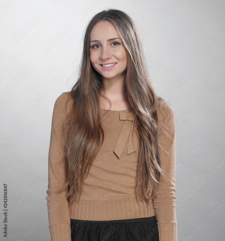 Obraz premium Cheerful young girl