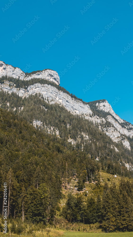 Smartphone HD wallpaper of beautiful alpine view near Waidring - Tyrol - Austria