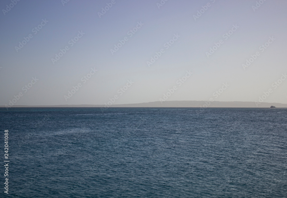 Obraz premium sea and blue sky