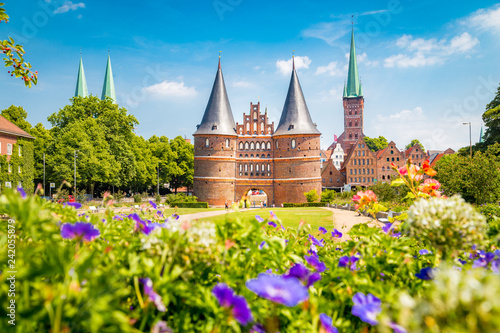 Obraz na płótnie Historic town of Lübeck with Holstentor in summer, Schleswig-Holstein, northern Germany w salonie