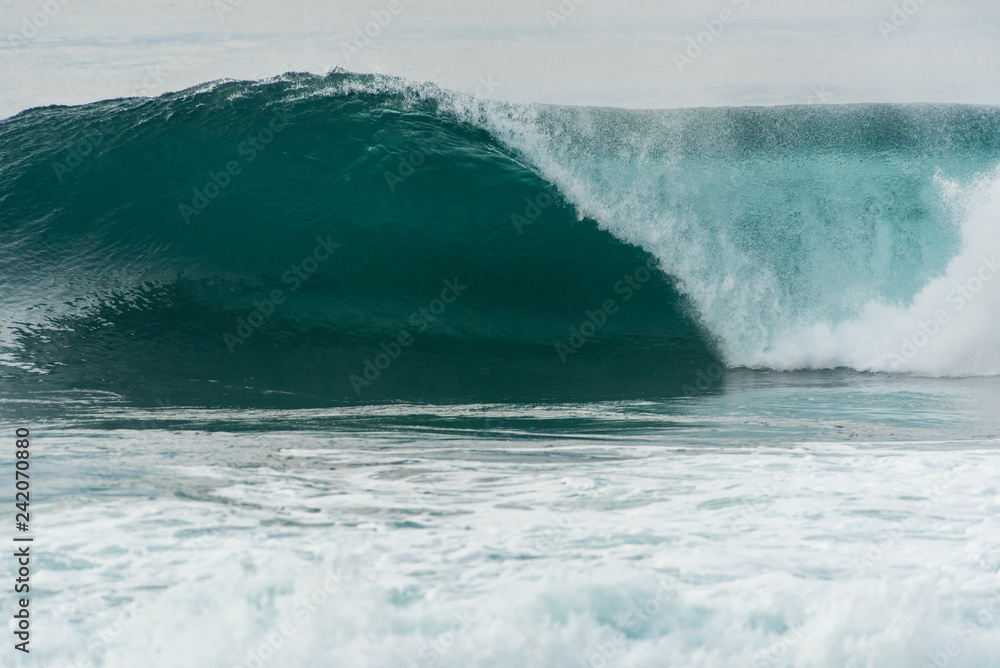 wave breaking