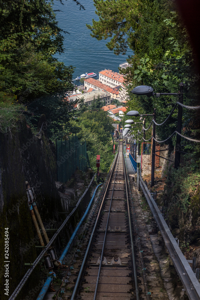 Fototapeta premium the railway to the upper part of como
