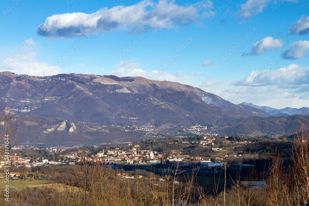Montevecchia, Lombardia