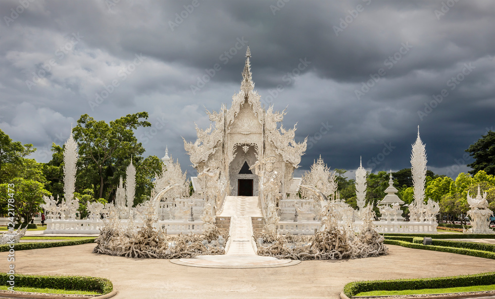 Wat Rong Khun, The White temple - Chiang Rai (Thailand).