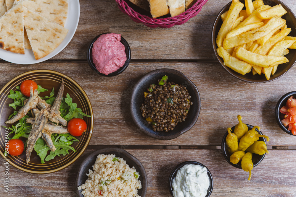 griechisch türkisch spanische Tapas Vorspeisen Essen griechisch türkisch spanische Tapas Vorspeisen Essen