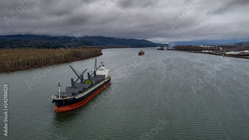 Columbia River Ships © Reagan