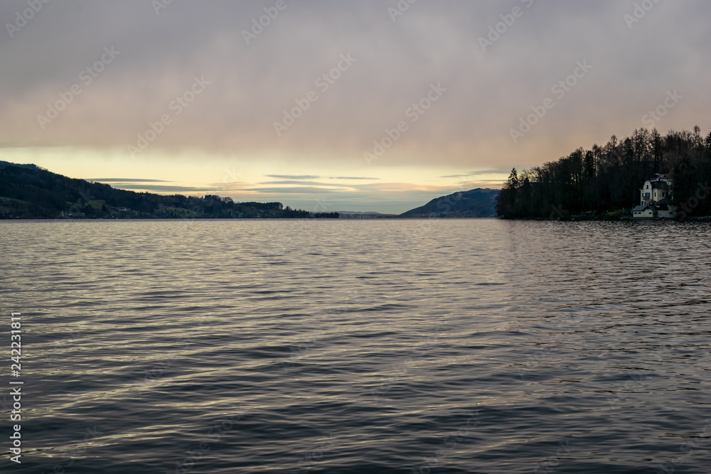 Ansichten vom Attersee im Salzkammergut in Oberösterreich