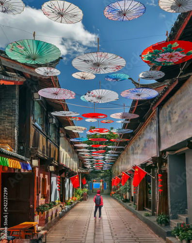 Photography ‎Solo middle aged female travel in china , at Shuhe old town , Lijiang ,Yunnan