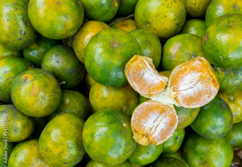 pile of fresh mandarin orange citrus