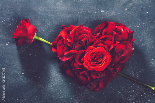 Fototapeta Naklejka Na Ścianę i Meble -  Heart-shaped roses and rose flower.