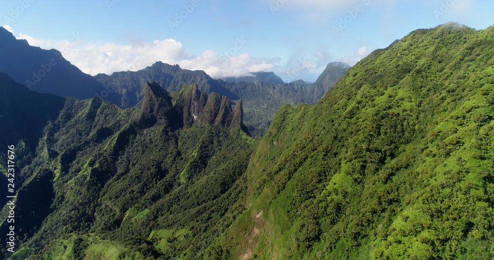 mountain on a pacific island, french polynesia