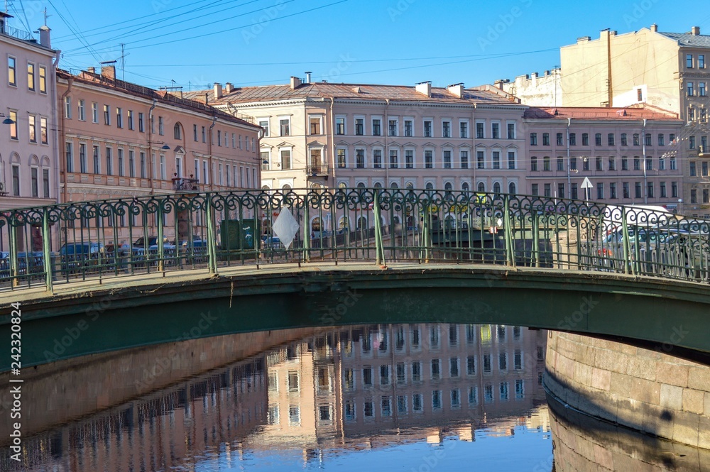 Naklejka premium Canal in St Petersburg
