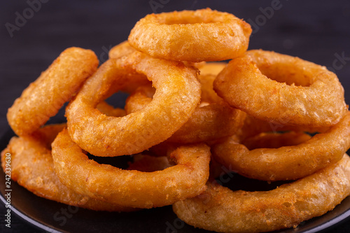 The onions rings fried in batter from the test © maleficenta