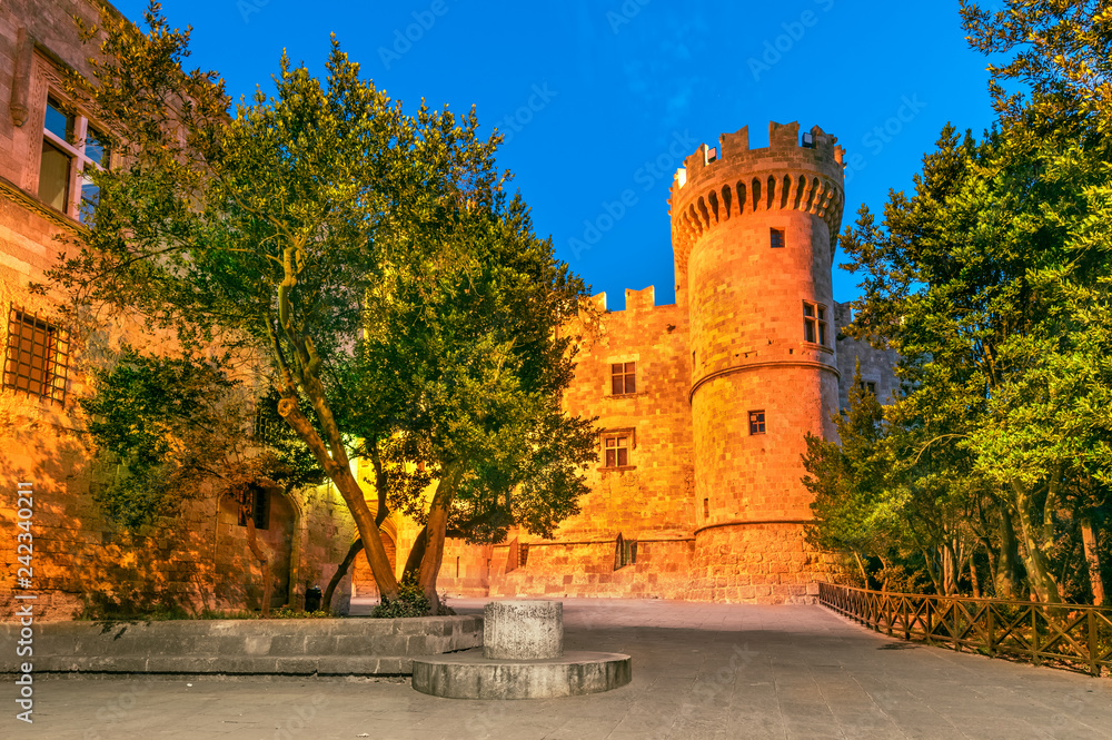 Ταπετσαρία Rhodes, Greece - Palace of the Grand Master Knights