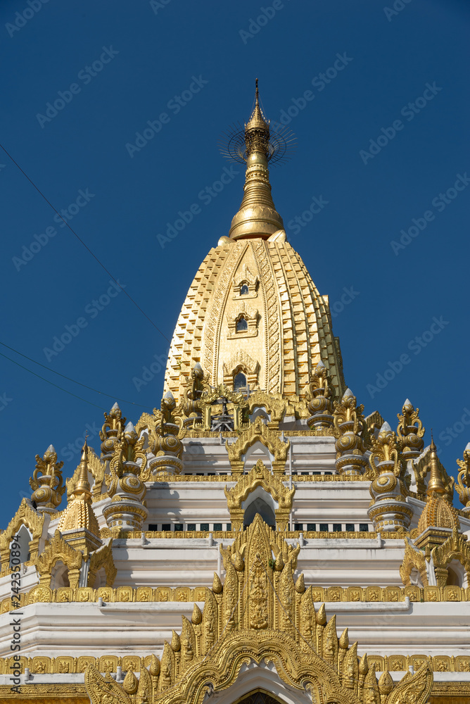 The Swe Taw Myat paya or “Buddha tooth relic pagoda” is one of Yangon’s recent places of worship.  located on a small hill named Dhammapala in Mayangone township, just South of Yangon airport