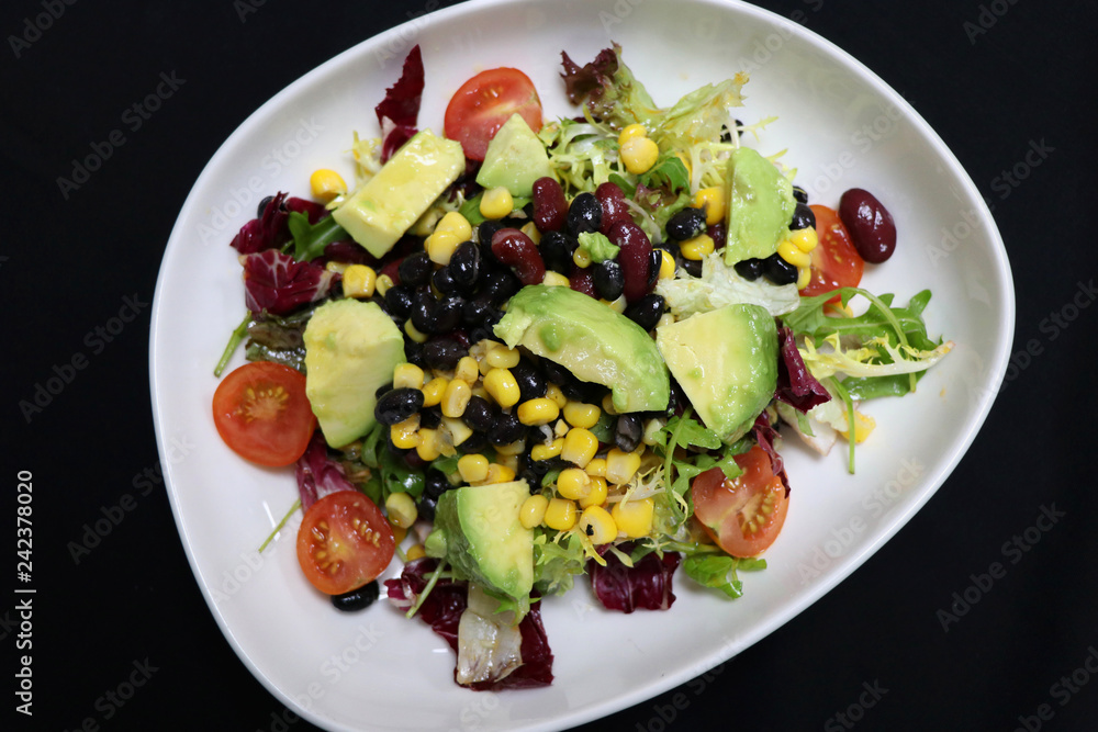 mix beans avocado salad