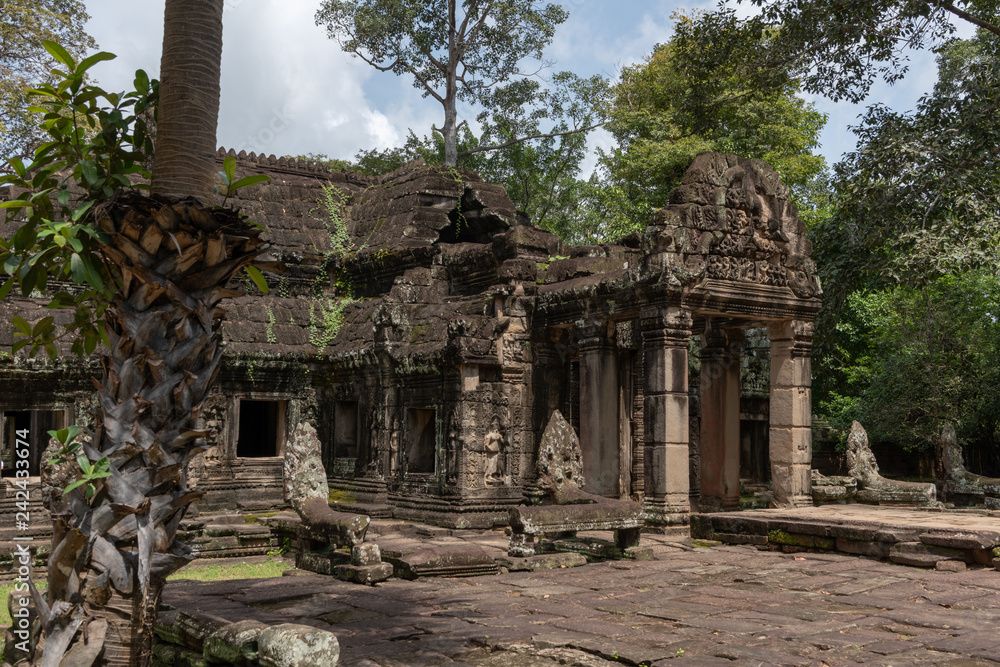 Entrance to Banteay Kdei temple in trees