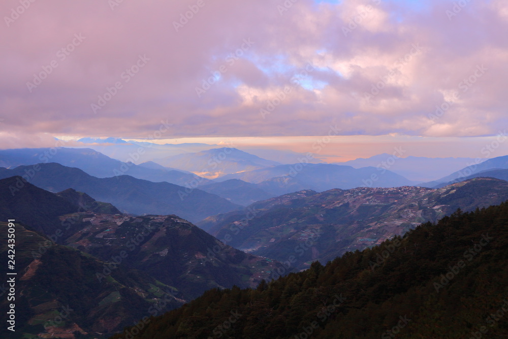 Sunset of Lake waist, Taipei, Taiwan.