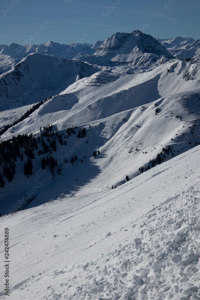 Fototapeta premium winter landscape snowy mountains cloudy sky panorama