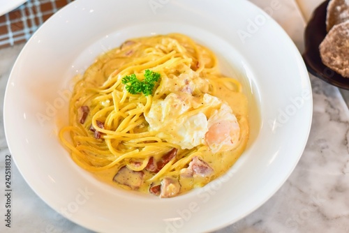 Spaghetti Carbonara with Creamy Sauce and Pouched Egg 