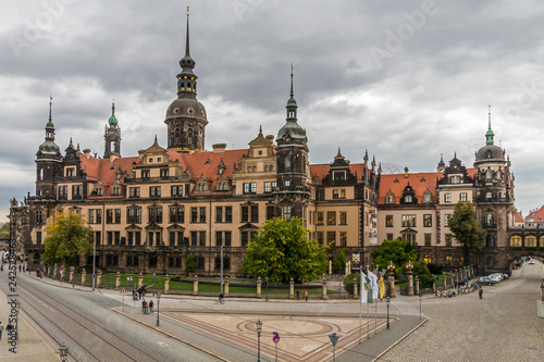 Dresden Residenzschloss Blick vom Zwinger Herbst 2017