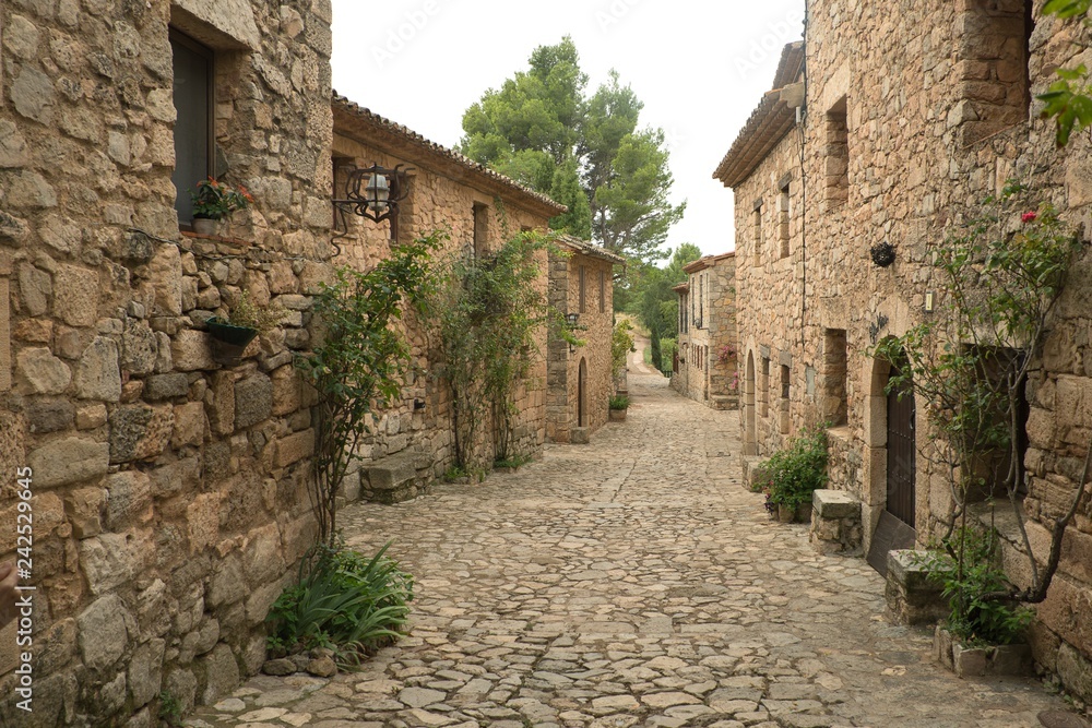 Siurana, a highland village of the municipality of the Cornudella de Montsant in the comarca of Priorat, Tarragona, Catalonia, Spain. Is a popular touristic landmark.