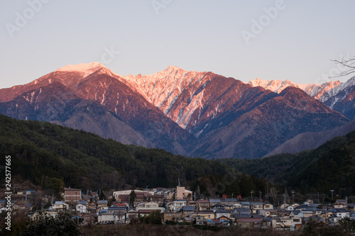 御岳山と上松町 © Rummy & Rummy