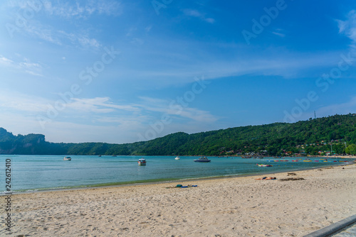 Take a longtail boat Sunshine at Sand and Sea Asia Beach PP Island, Krabi, Phuket, Thailand Destinations Beautiful Tropical Ocean Summer view