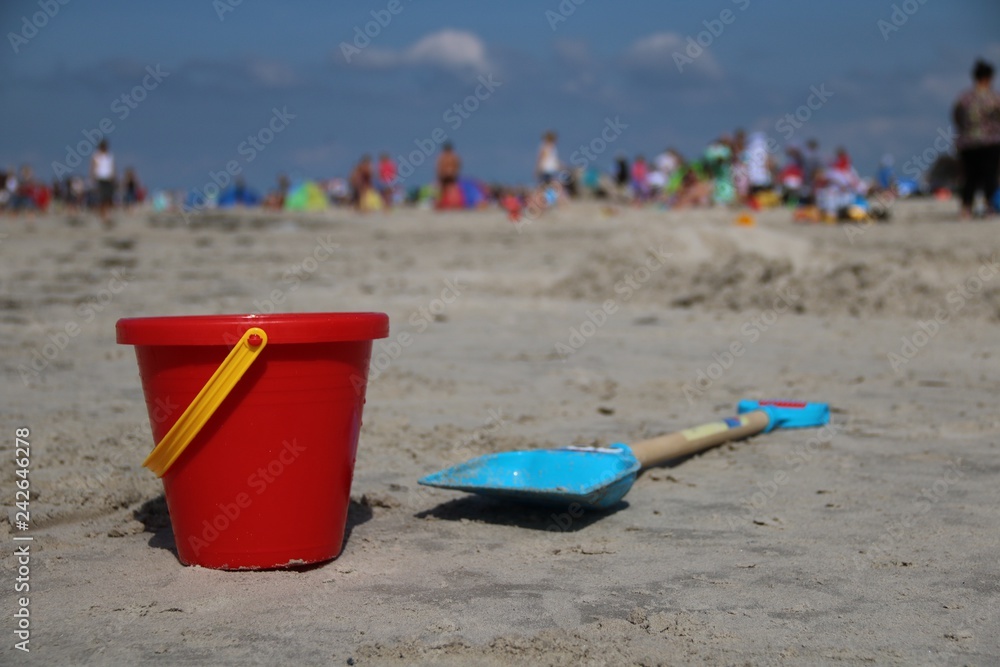 Strandspielzeug Eimer Schaufel Strandspielzeug Eimer Schaufel