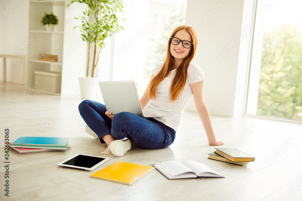 Obraz premium Knowledge notepad notebook people person concept. Lovely clever