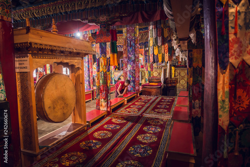Canvas Print \The main prayer hall of the Lamayuru Monastery, Ladakh, India.