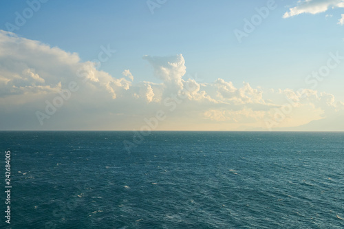 Fototapeta Naklejka Na Ścianę i Meble -  Sea and clouds background